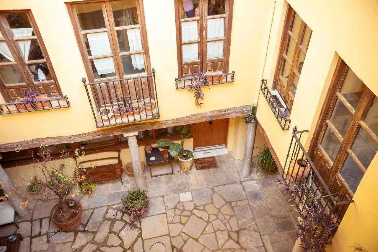 Alh Patio Apartamentos Granada